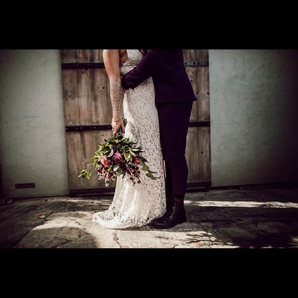 Meet your Posher, Anne - Picture 2 of 3